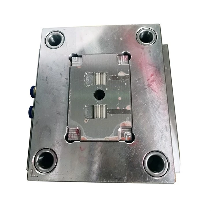 Plastic Clip Injection Mold