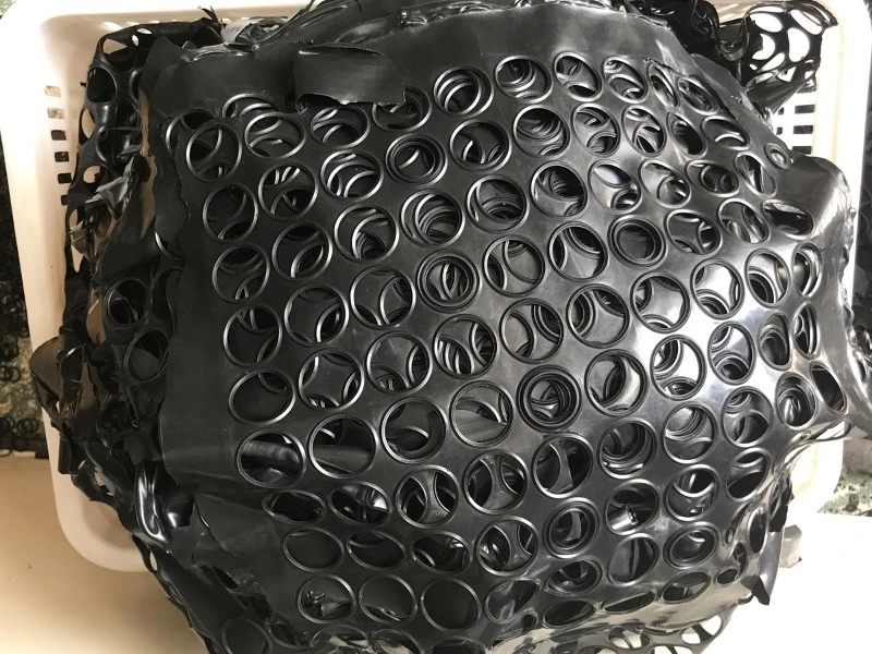 moulding moulding